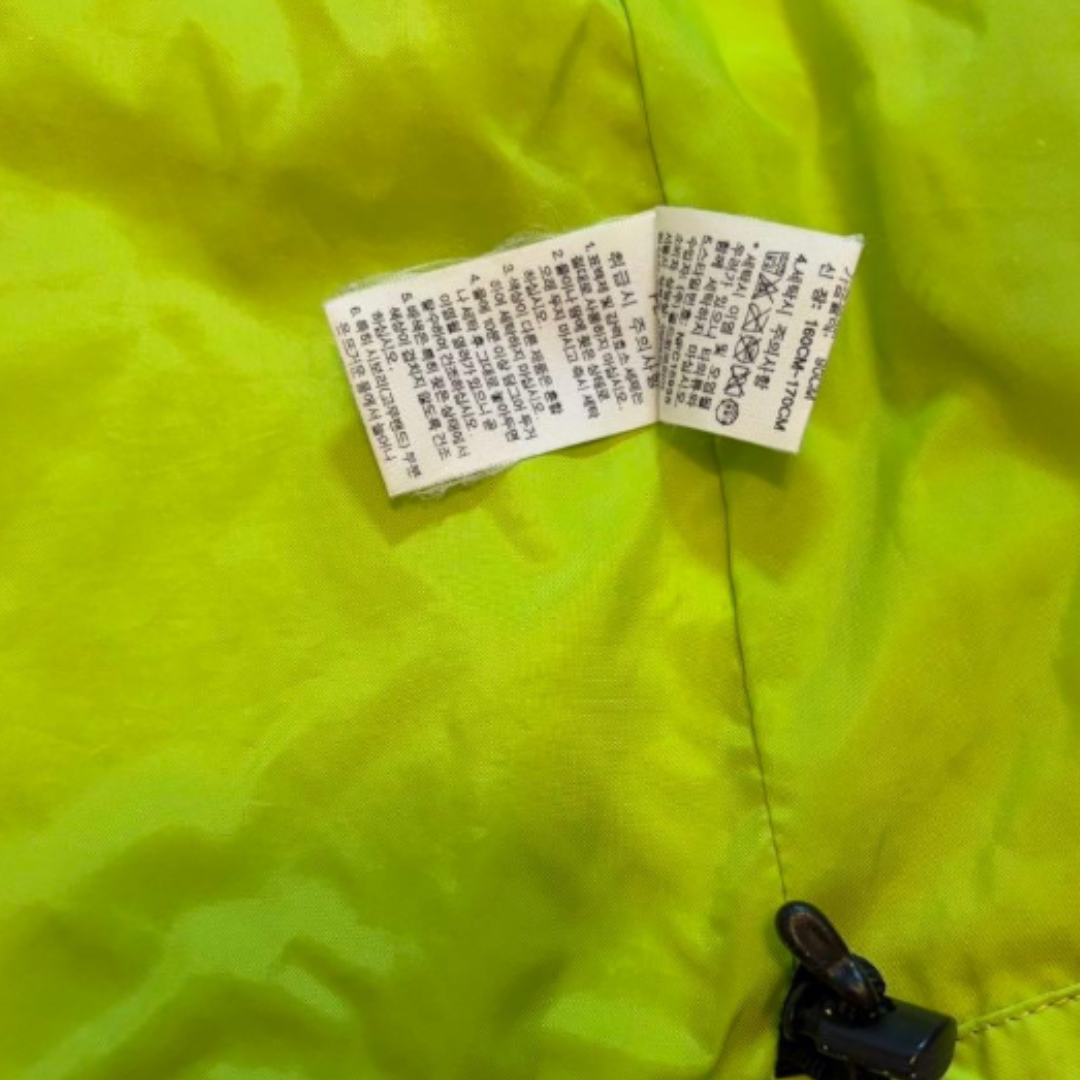 北面 HyVent 冲锋衣 霓虹黄 刺绣徽标 L码