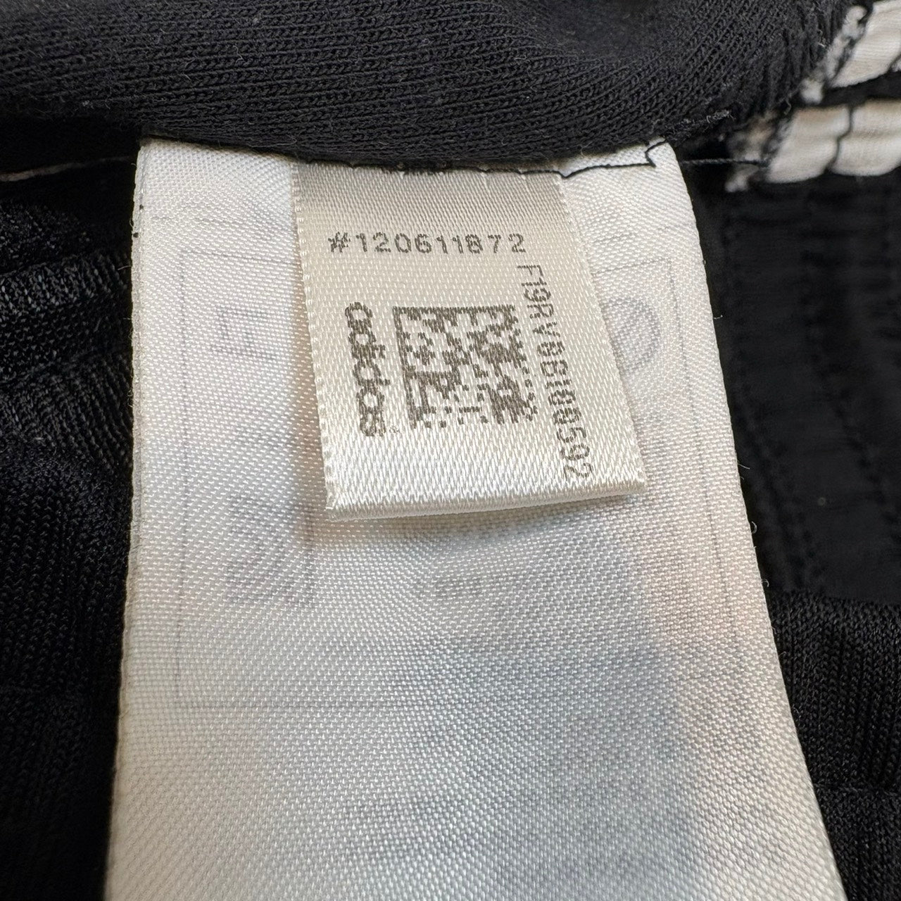 adidas スーパースターモデル トラックパンツ 黒 ブラック ジャージ S