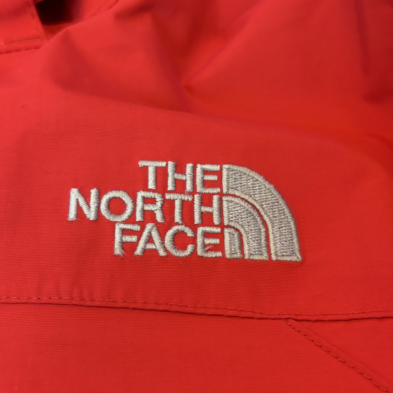 THE NORTH FACE ノースフェイス HYVENT マウンテンジャケット レッド M