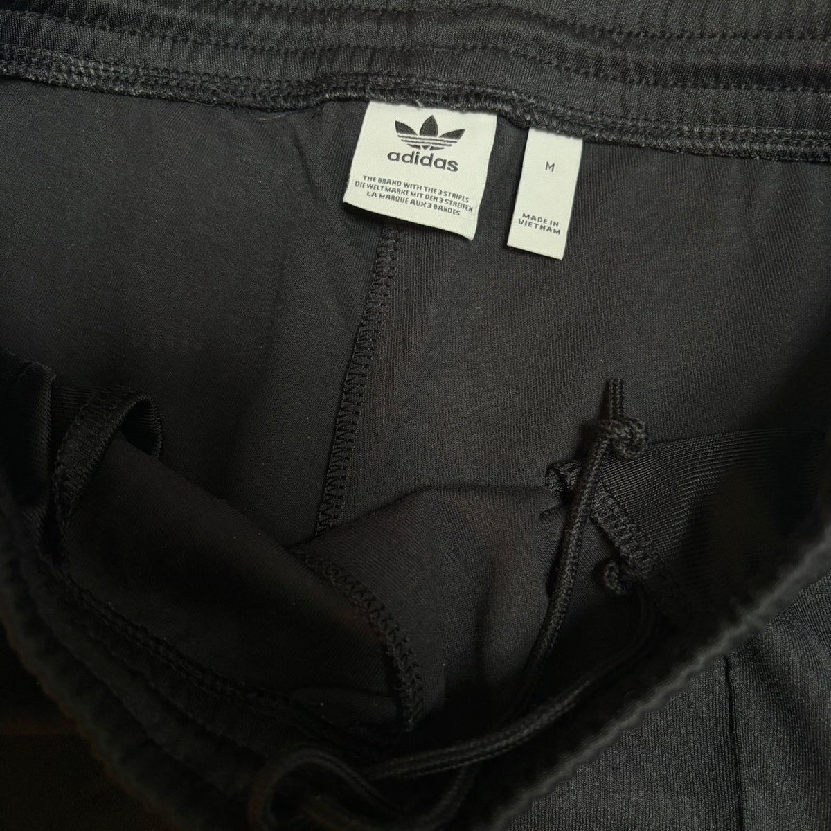adidas ジャージパンツ ファイアバードロゴ サイドジップポケット 黒 M 管理番号B-020