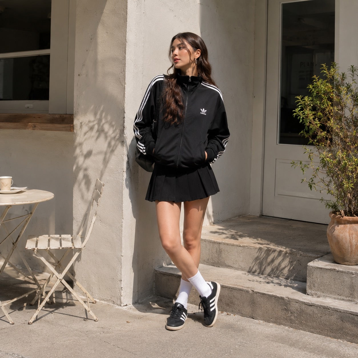 adidas トラックジャケット ブラック