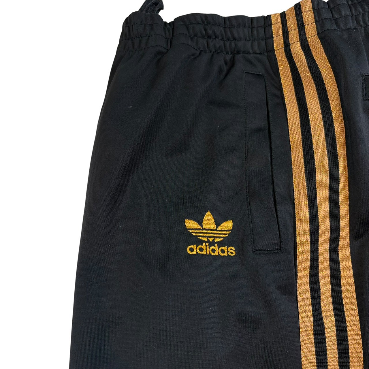 adidas アディダス ジャージ クラシックシリーズ トラックパンツ ブラック x ゴールド L