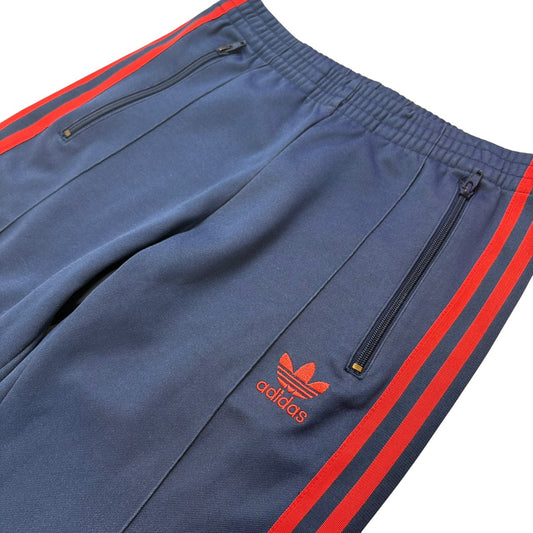 adidas アディダス ジャージ ヨーロッパシリーズ トラックパンツ ネイビー（レッドライン） S