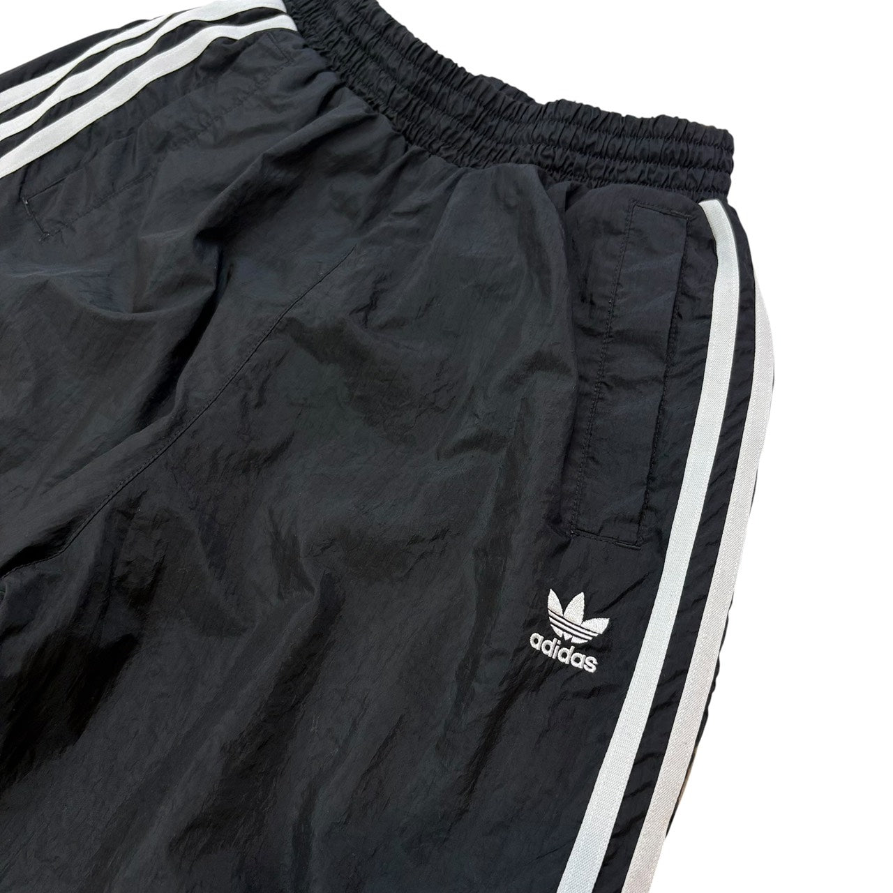 adidas アディダス ジョガーパンツ シャカシャカ生地 ブラック 黒 XS