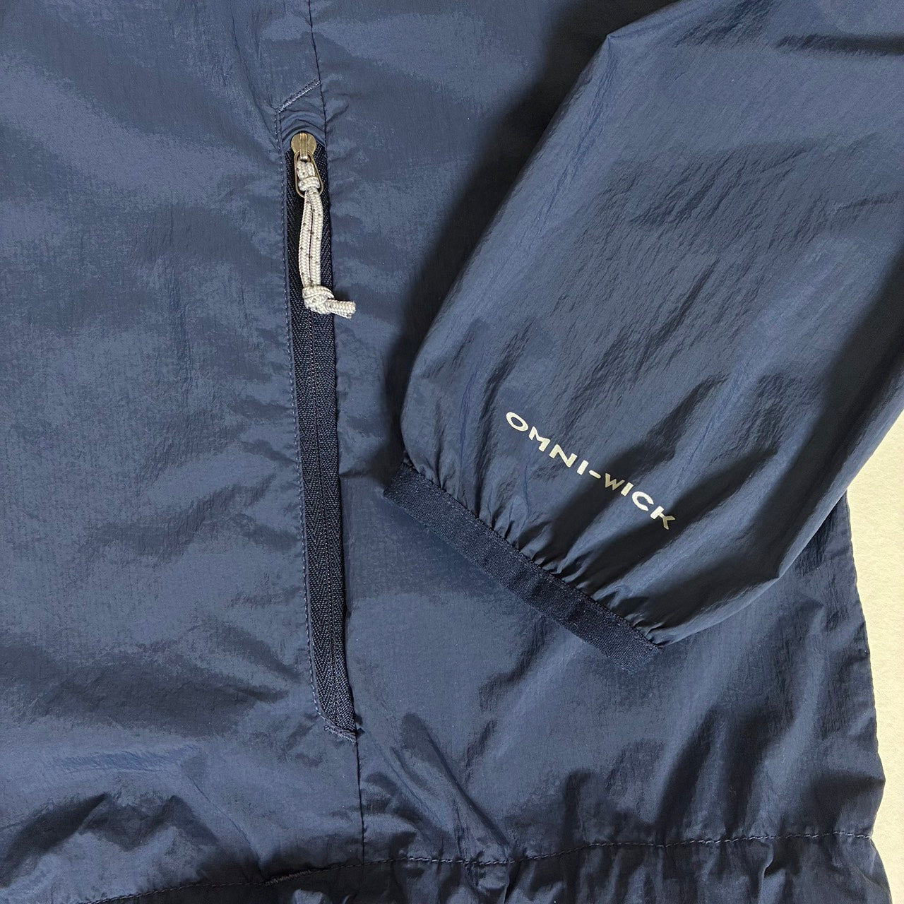 Columbia コロンビア オムニウィック ナイロンジャケット ネイビー M