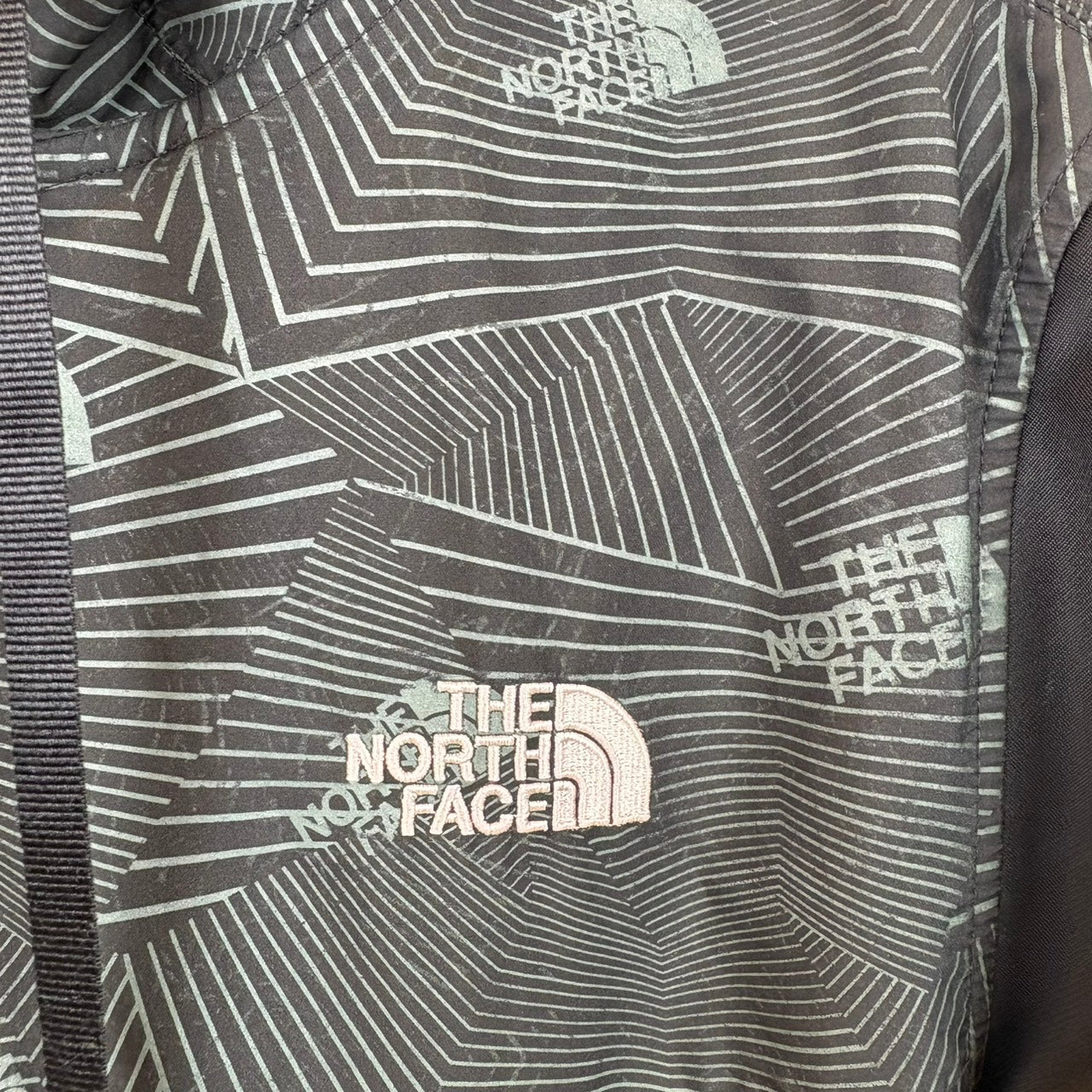 THE NORTH FACE ノースフェイス トラックジャケット ジャージ L