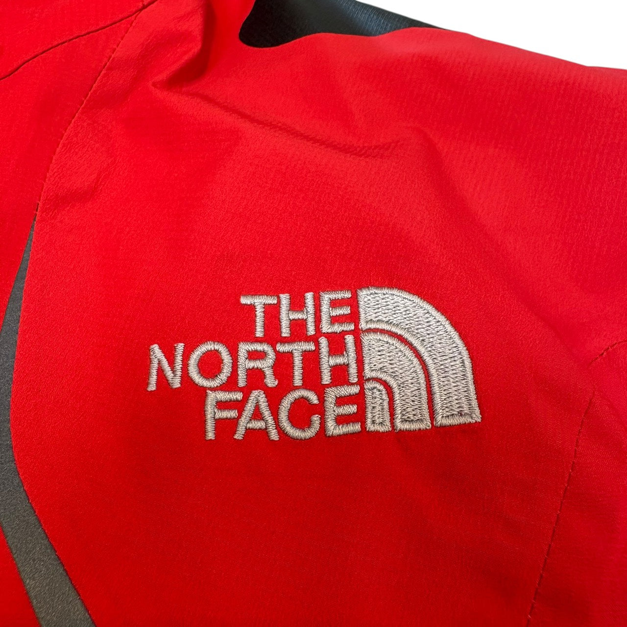 THE NORTH FACE SUMMIT SERIES マウンテンパーカー レッド M