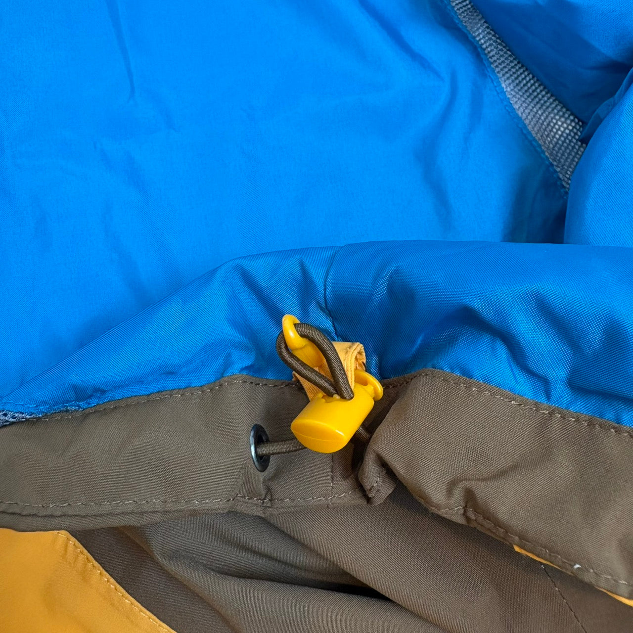 THE NORTH FACE ノースフェイス HyVent マウンテンパーカー イエローオレンジ × ブラウン × インナーブルー XL