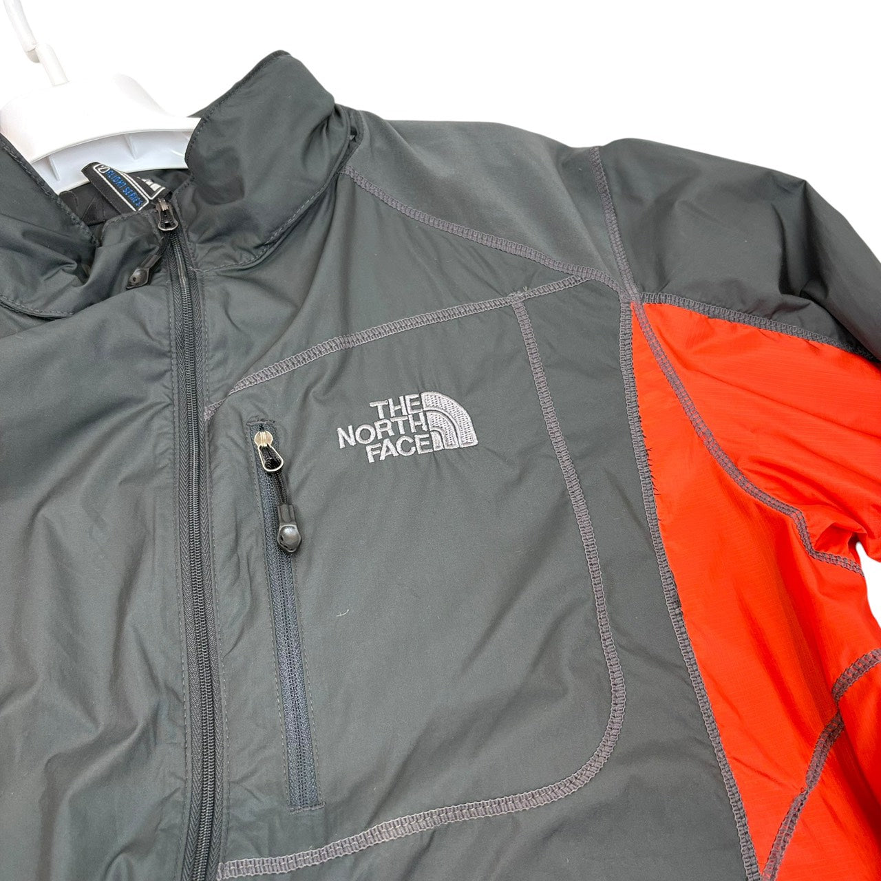 THE NORTH FACE FLIGHT SERIES ジャケット グレー/レッド M