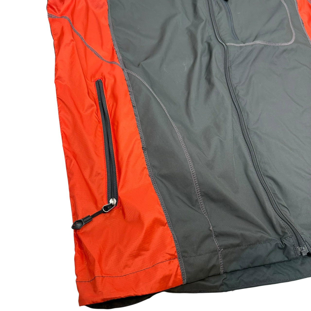 THE NORTH FACE FLIGHT SERIES ジャケット グレー/レッド M