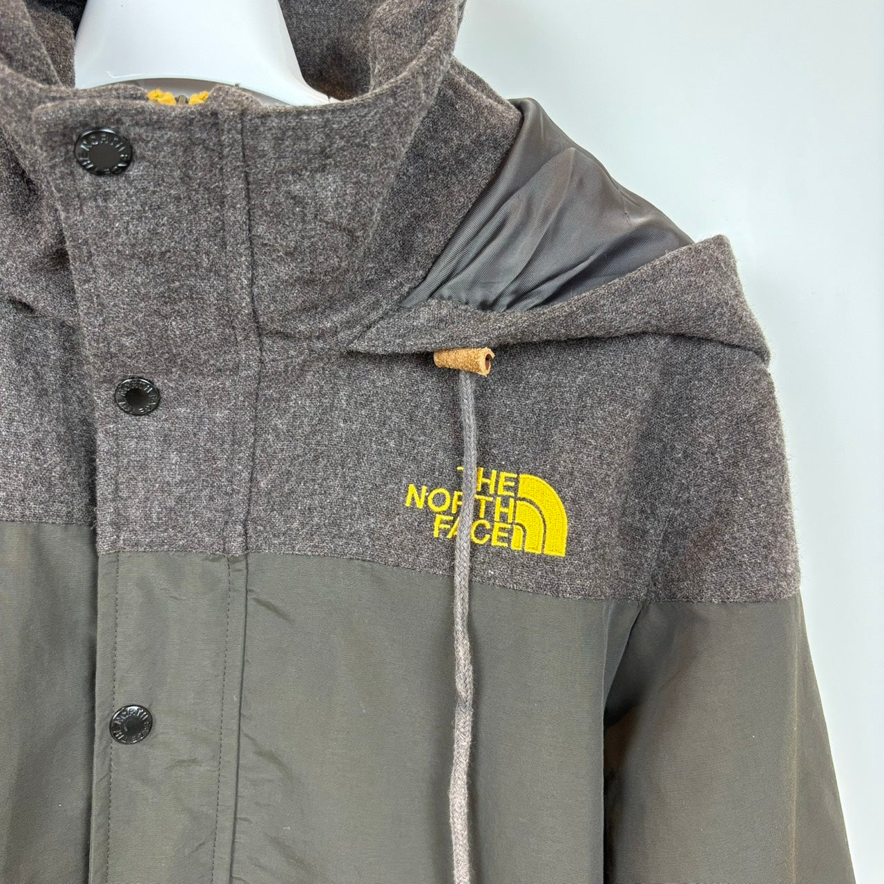 THE NORTH FACE ノースフェイス マウンテンパーカー カーキ S