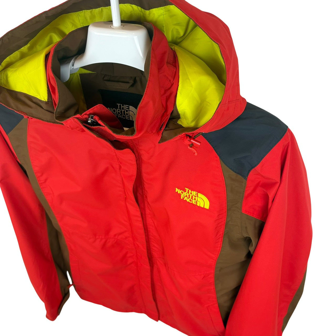 THE NORTH FACE ノースフェイス マウンテンパーカー HYVENT レッド M