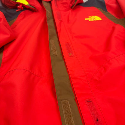 THE NORTH FACE ノースフェイス マウンテンパーカー HYVENT レッド M