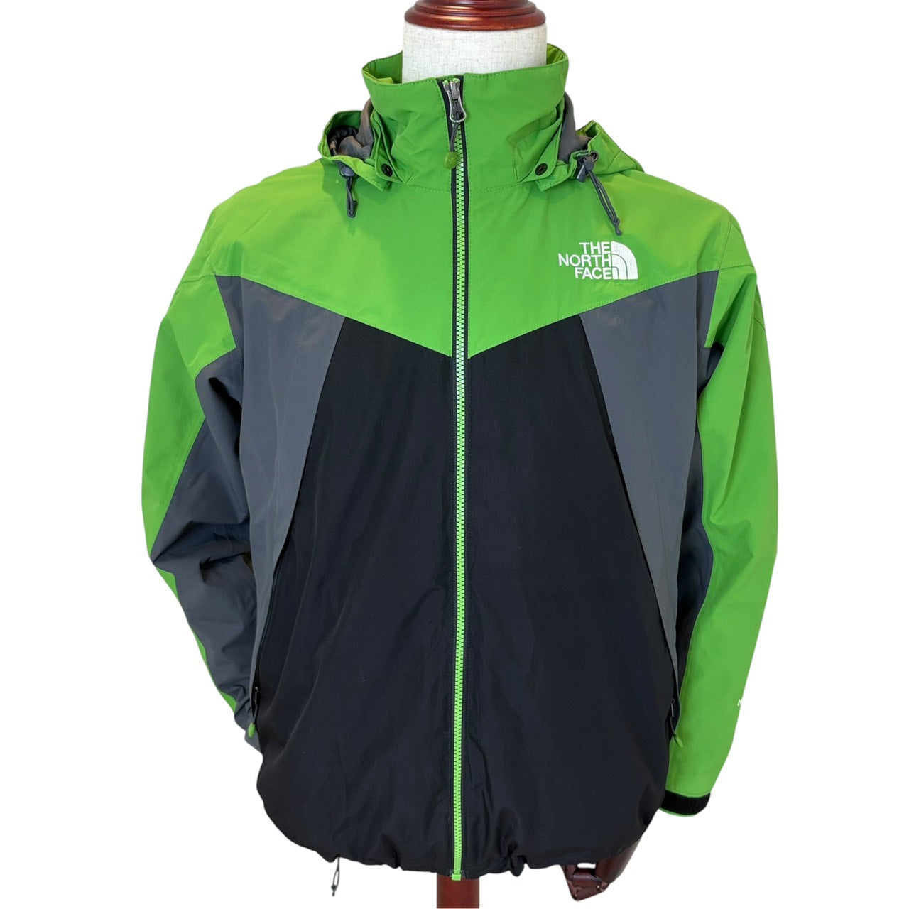 THE NORTH FACE ノースフェイス HYVENT マウンテンパーカー L