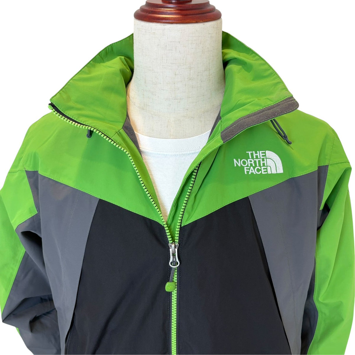 THE NORTH FACE ノースフェイス HYVENT マウンテンパーカー L