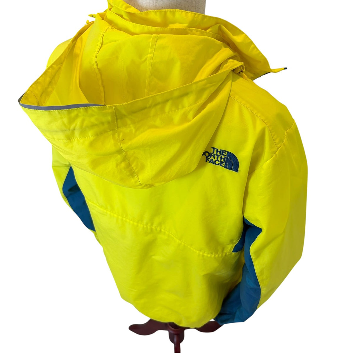 THE NORTH FACE ノースフェイス ナイロンジャケット イエロー L