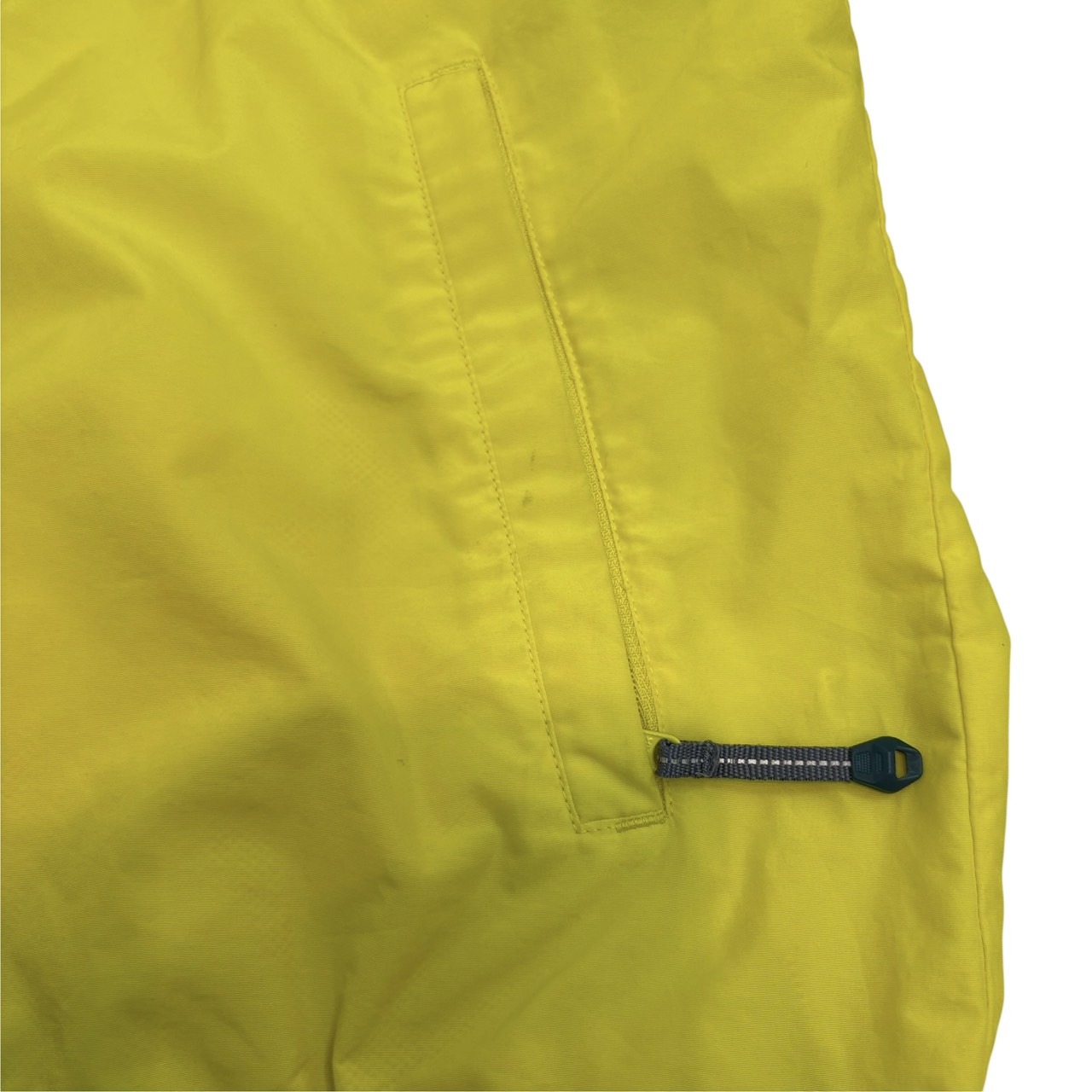 THE NORTH FACE ノースフェイス ナイロンジャケット イエロー L