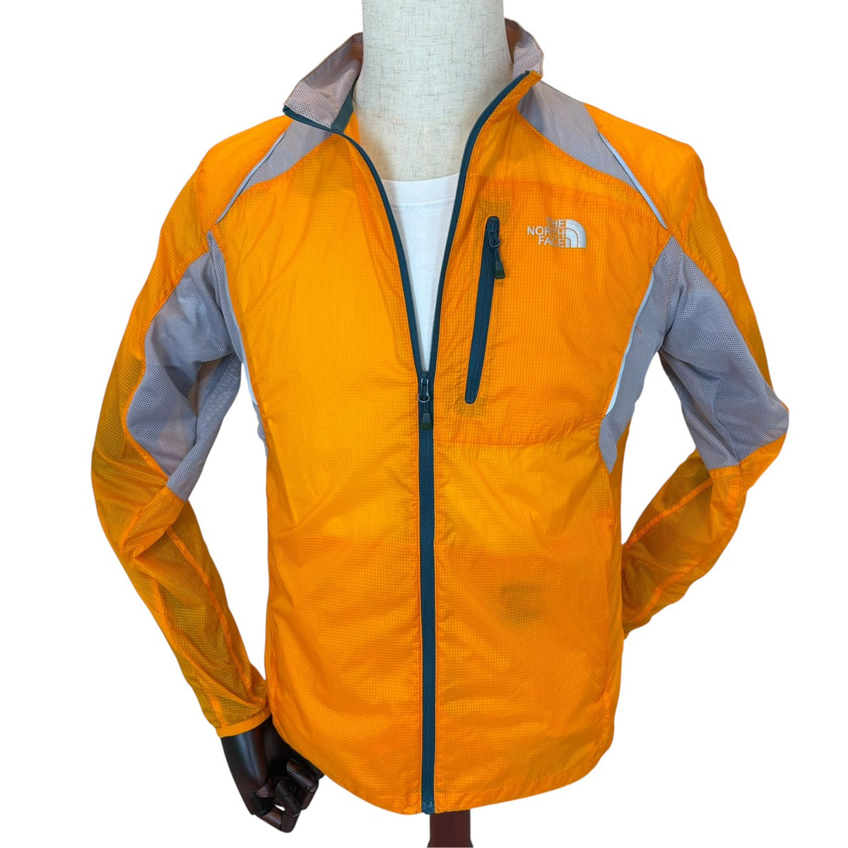 THE NORTH FACE ノースフェイス 薄手ナイロンジャケット オレンジ L