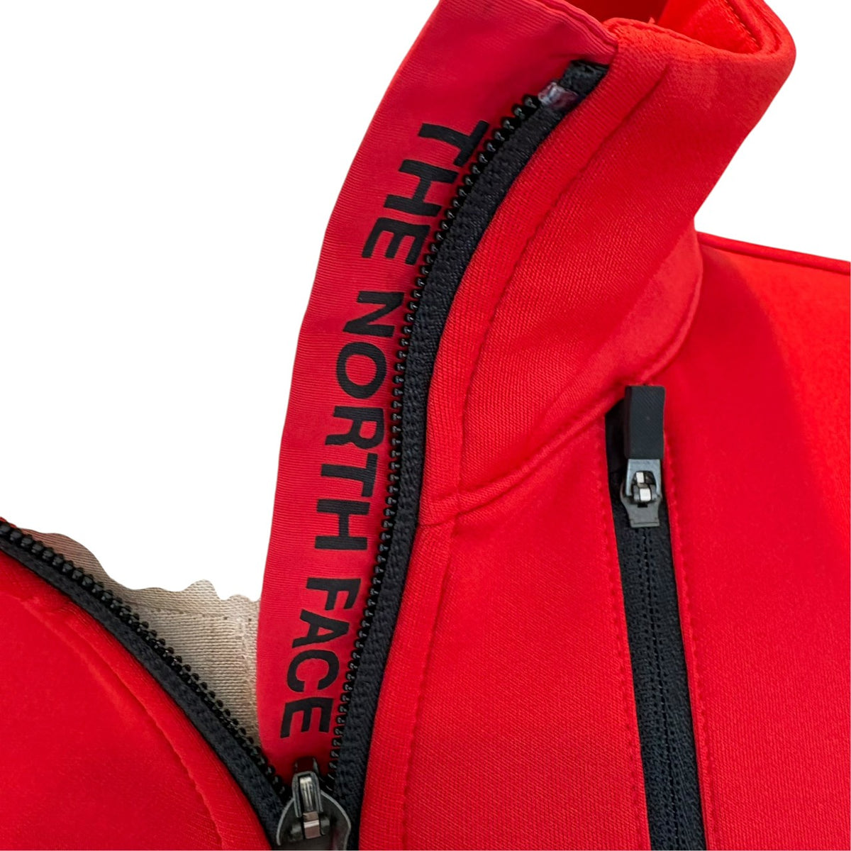 THE NORTH FACE ノースフェイス ソフトシェルジャケット レッド S