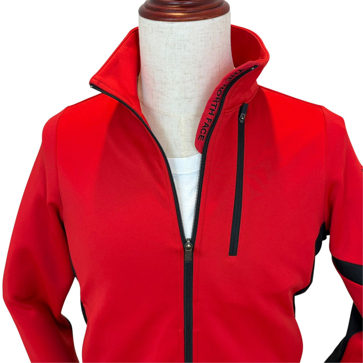 THE NORTH FACE ノースフェイス ソフトシェルジャケット レッド S