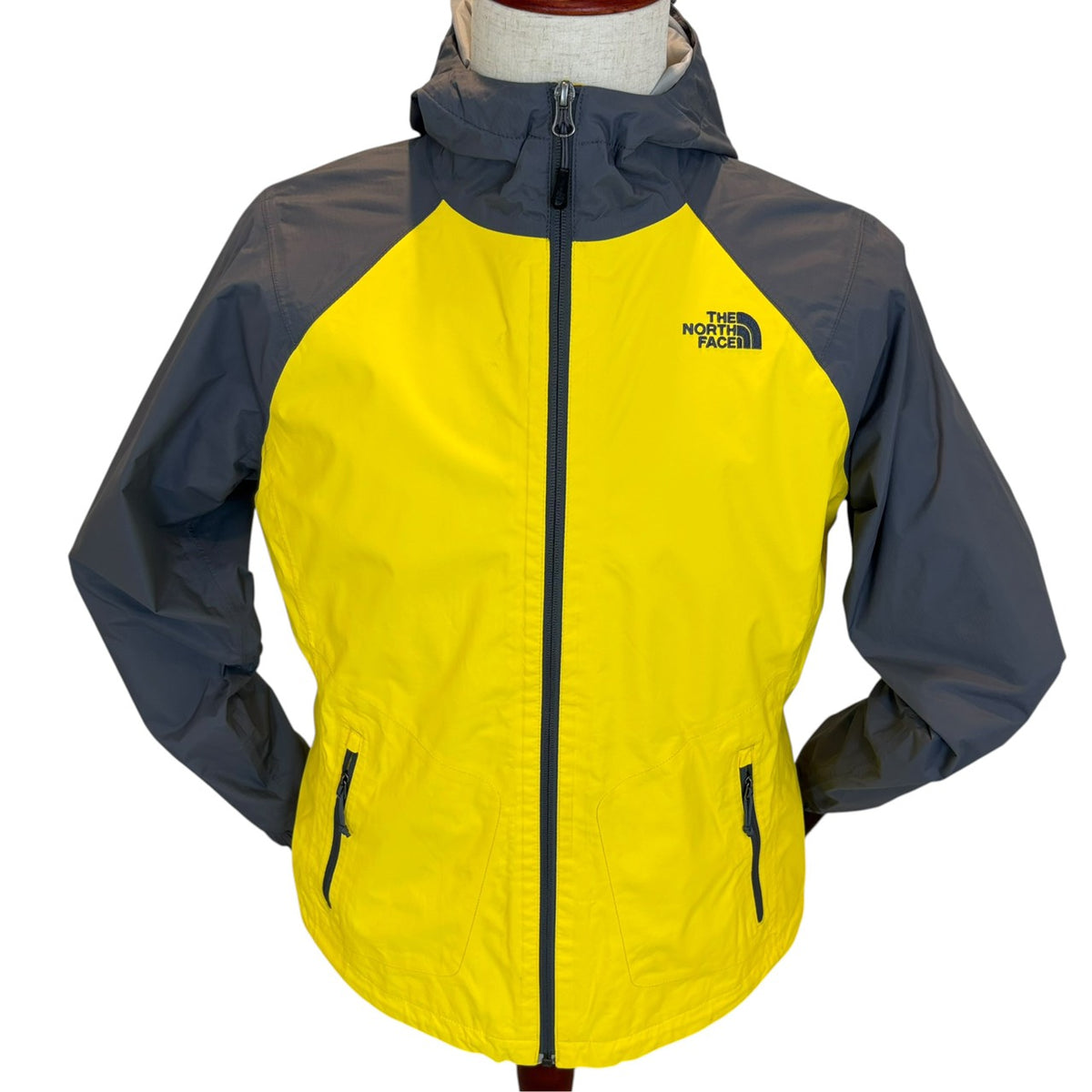THE NORTH FACE ノースフェイス マウンテンパーカー イエロー M