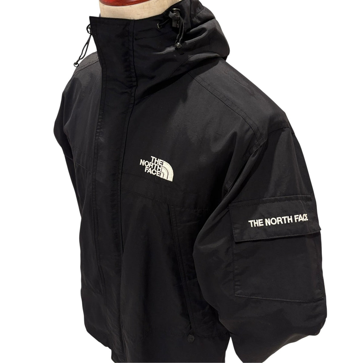 THE NORTH FACE ノースフェイス マウンテンパーカー ブラック M