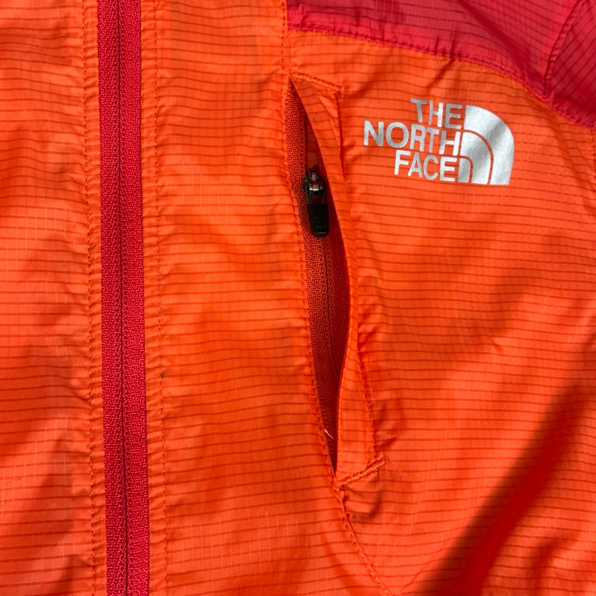 THE NORTH FACE ノースフェイス ナイロンジャケット オレンジ S