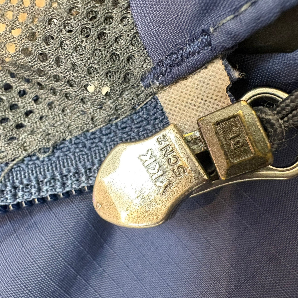 THE NORTH FACE ザノースフェイス ナイロンジャケット ネイビー M