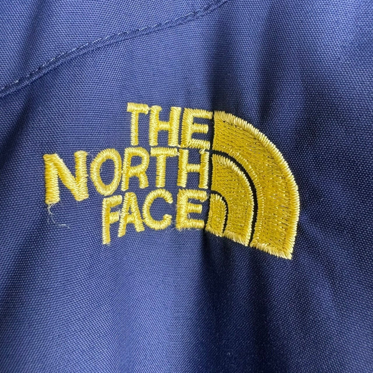 THE NORTH FACE 藏青色冲锋衣