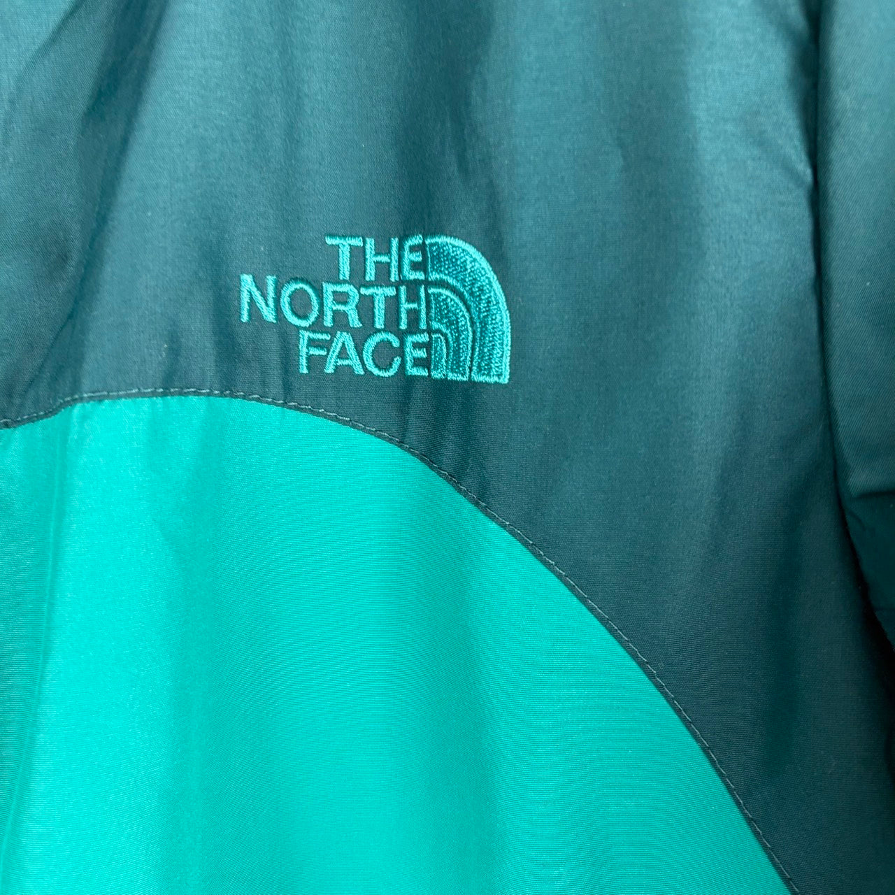 THE NORTH FACE 尼龙夹克 绿色 S