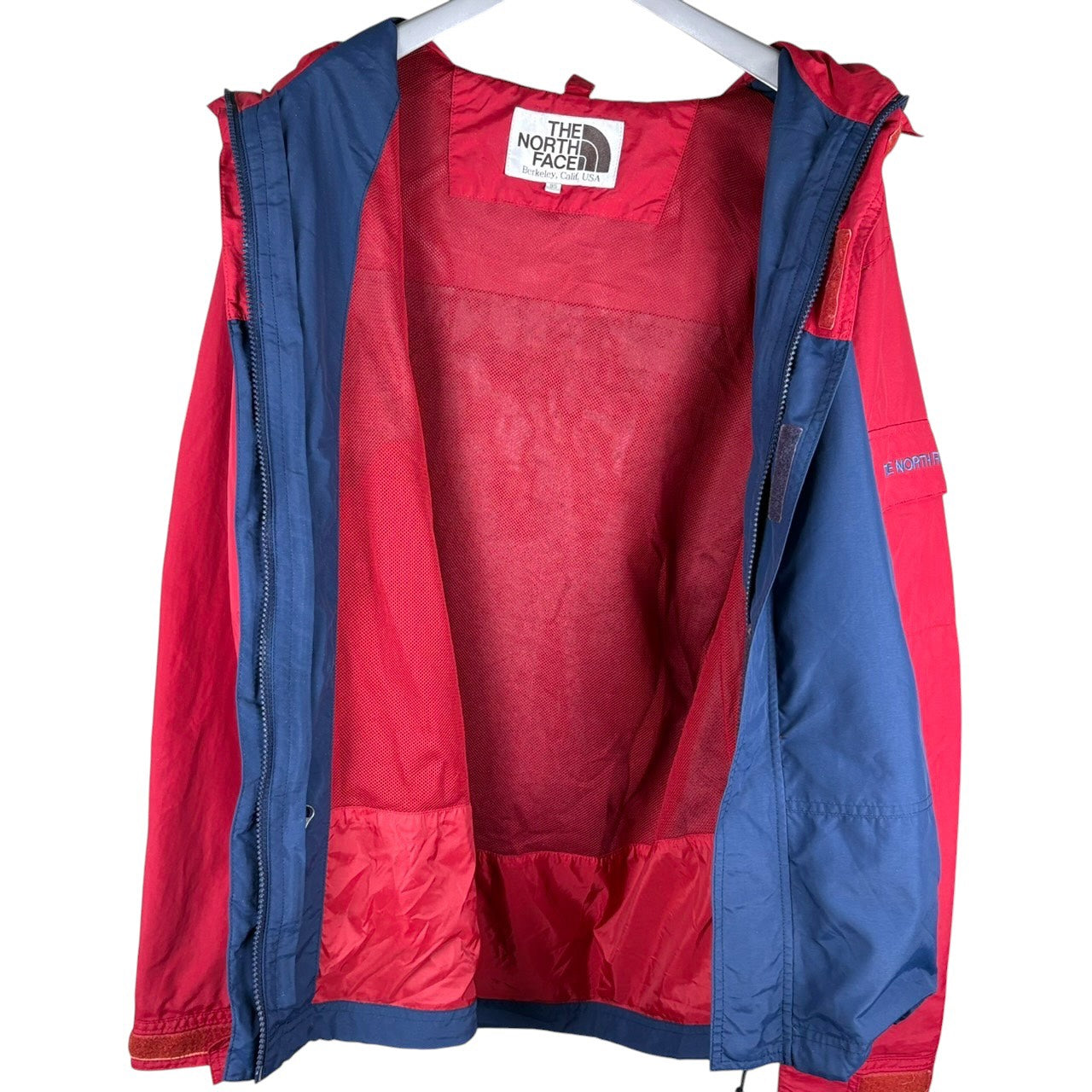 THE NORTH FACE 冲锋衣 红×藏青 M