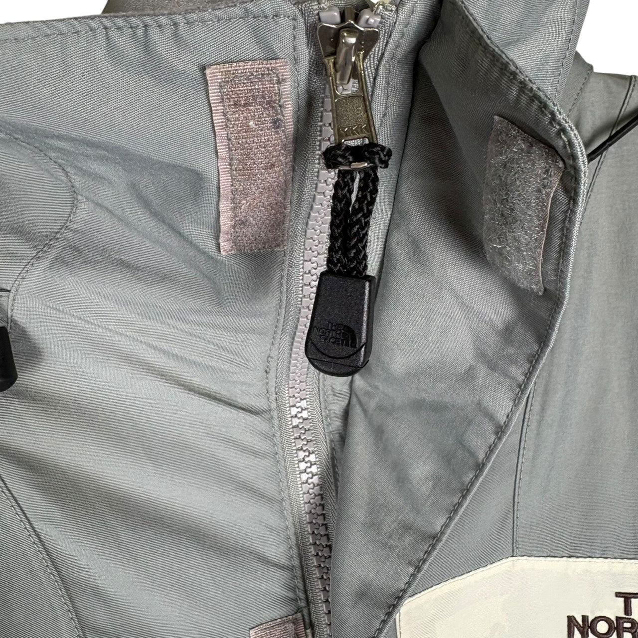 THE NORTH FACE HYVENT Mountain Parka Grey x White L