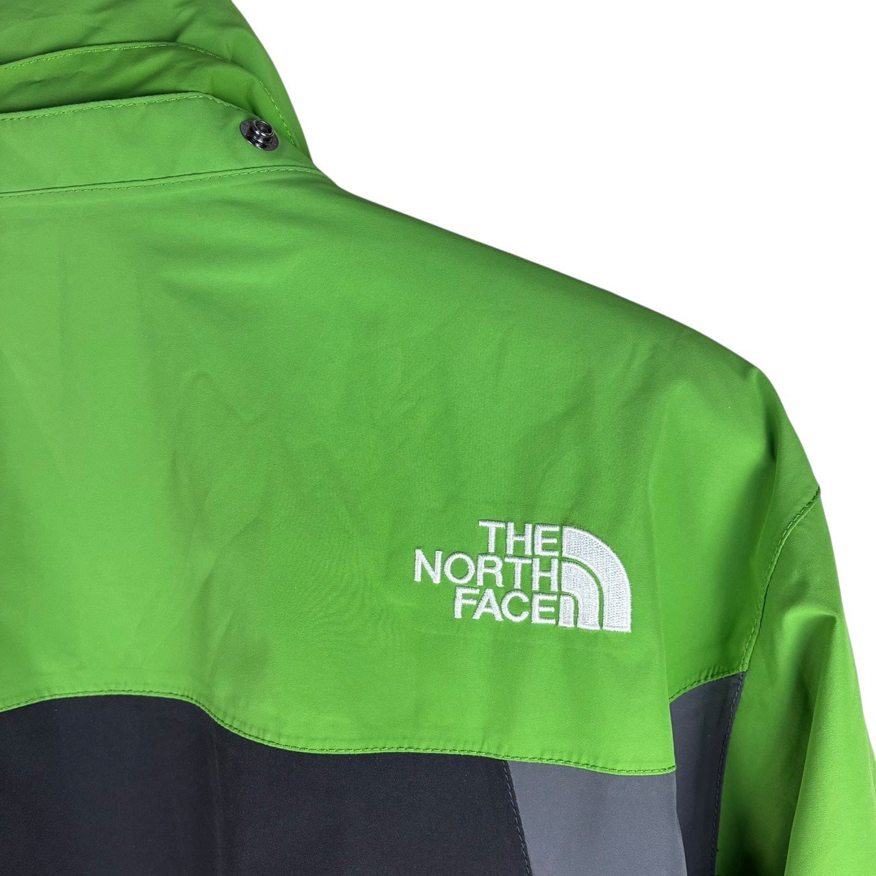 THE NORTH FACE HYVENT 冲锋衣 绿黑色 XL
