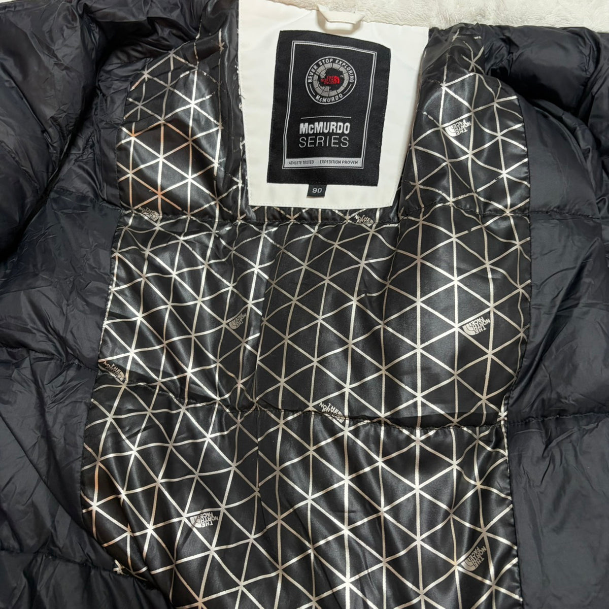 THE NORTH FACE ノースフェイス マクマードパーカ ダウン 男女兼用 白 M