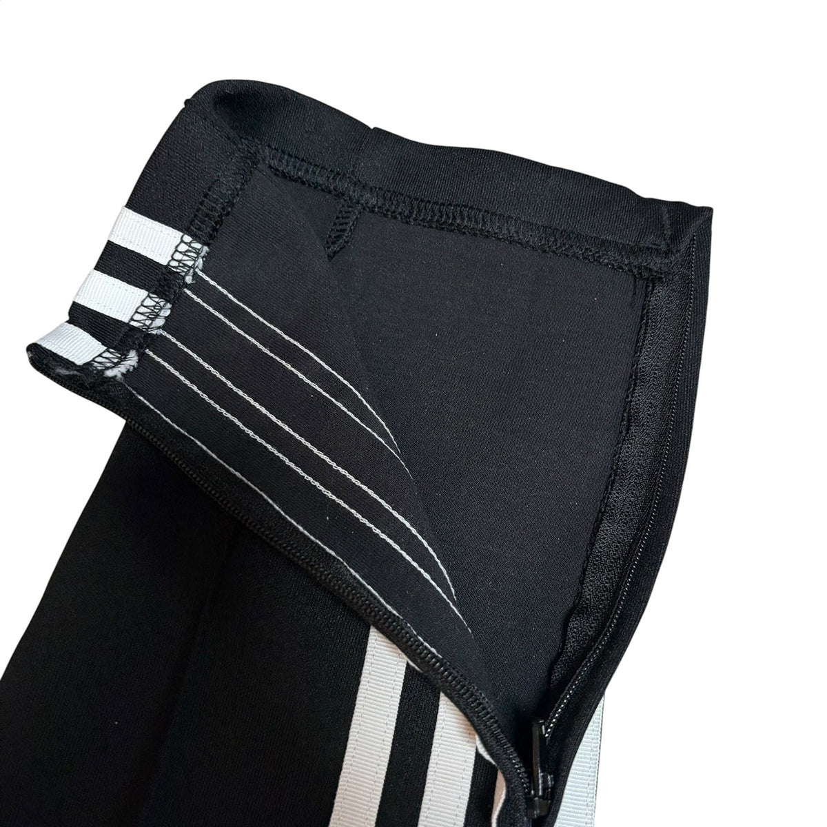 adidas ジャージパンツ　ファイアバードロゴ　サイドジップポケット　黒　M 管理番号B-020